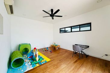 Noble Park @ East Ledang