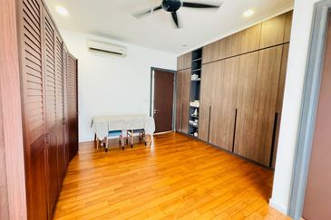 Noble Park @ East Ledang