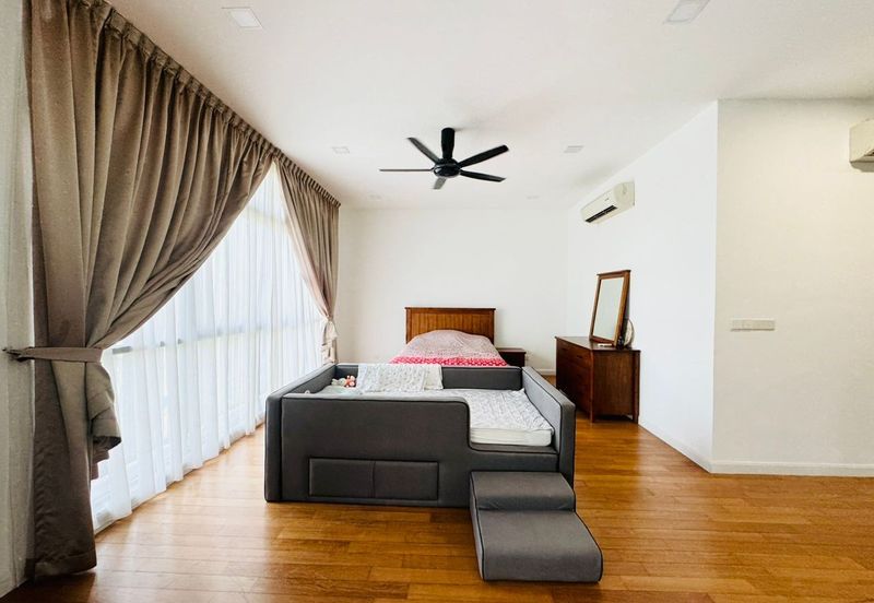 Noble Park @ East Ledang