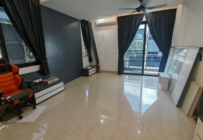 The Hills, Horizon Hills