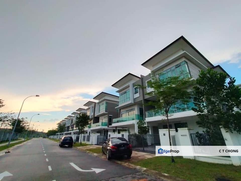 The Cove 3 Storey Semi D House For Sale, Johor, 