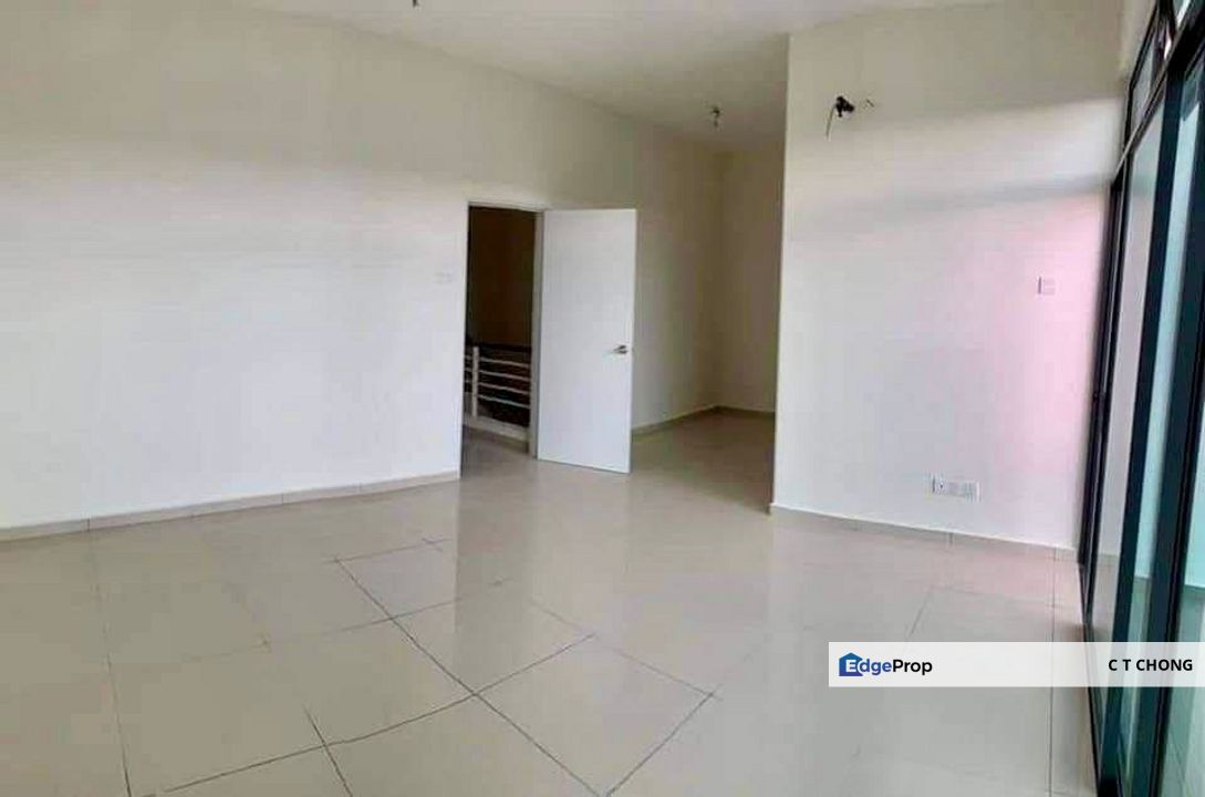Danga Sutera Taman Sutera Skudai 2-Storey Terrace House For Sale, Johor, Skudai