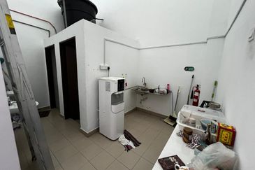 Kempas Utama Industrial Park