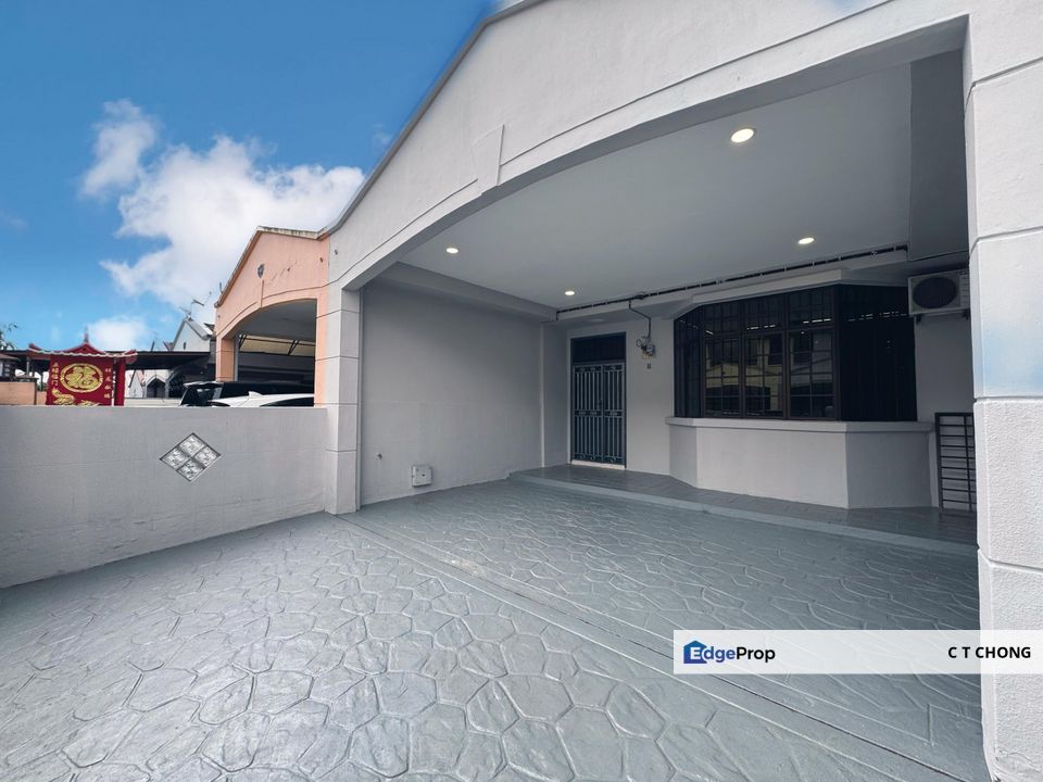 Taman Dato Chellam Ulu Tiram Double Storey Terrace House For Sale Extended, Johor, Ulu Tiram