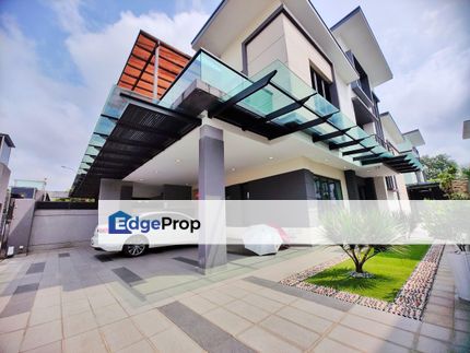 Exclusive 3 Storey Semi-D House Desa Tebrau Precinct 12, Johor, Johor Bahru