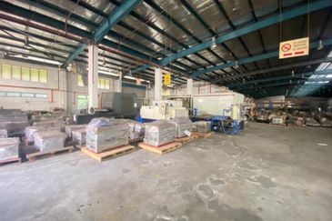 Detached Factory Tebrau For Rent