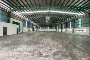 Detached Factory Kempas For Rent