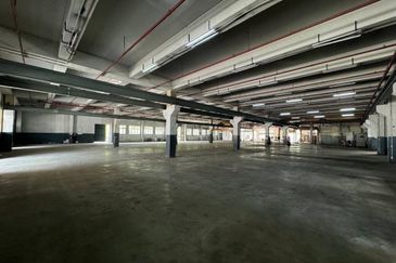 Double Storey Detached Factory Tampoi For Sale