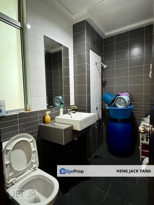 Bukit Raja Pertunia Double Storey 20x65 Fully Renovated Tip Top Condition , Selangor, Klang