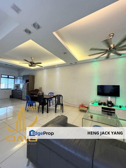 Bandar Puteri Gelang Double Storey 18x75 Fully Renovated Extended Below Vlaue , Selangor, Klang