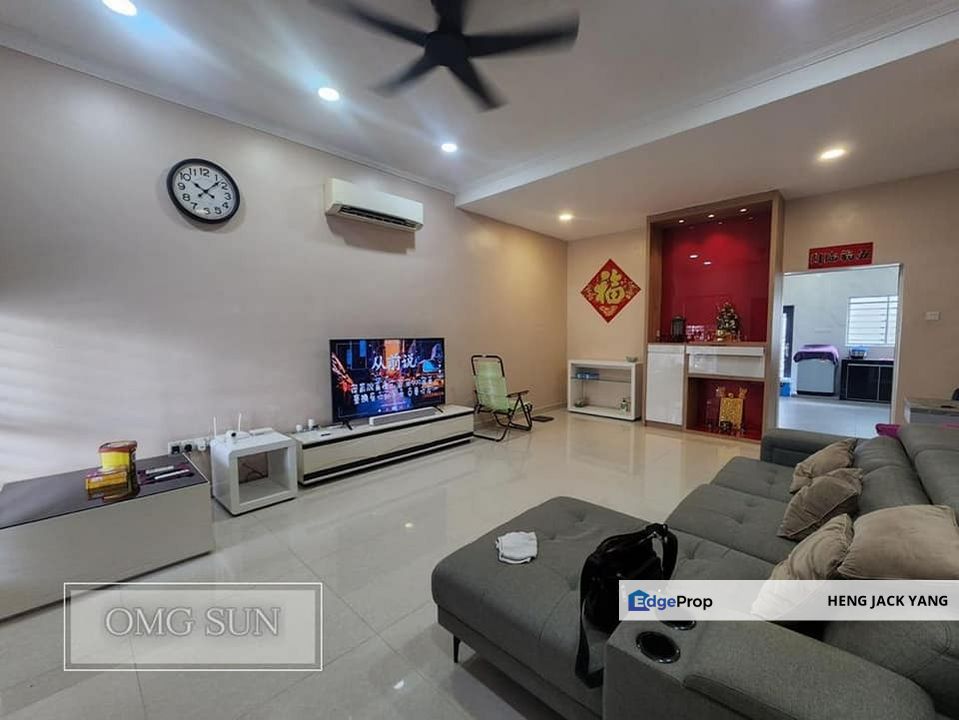 Taman Saga Klang Double Storey End Lot 20x60 Fully Renovated Move In Condition , Selangor, Klang