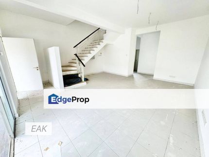 RM588k Only! 20x70ft! Lowest In Town Bandar Bukit Raja Saron Klang 2 Sty Terrace House for Sales, Selangor, Klang