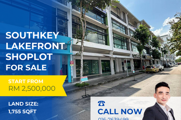 The LakeFront @ Southkey