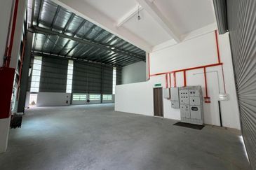 Senai New Semi-Detached Factory