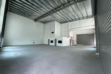 Senai New Semi-Detached Factory