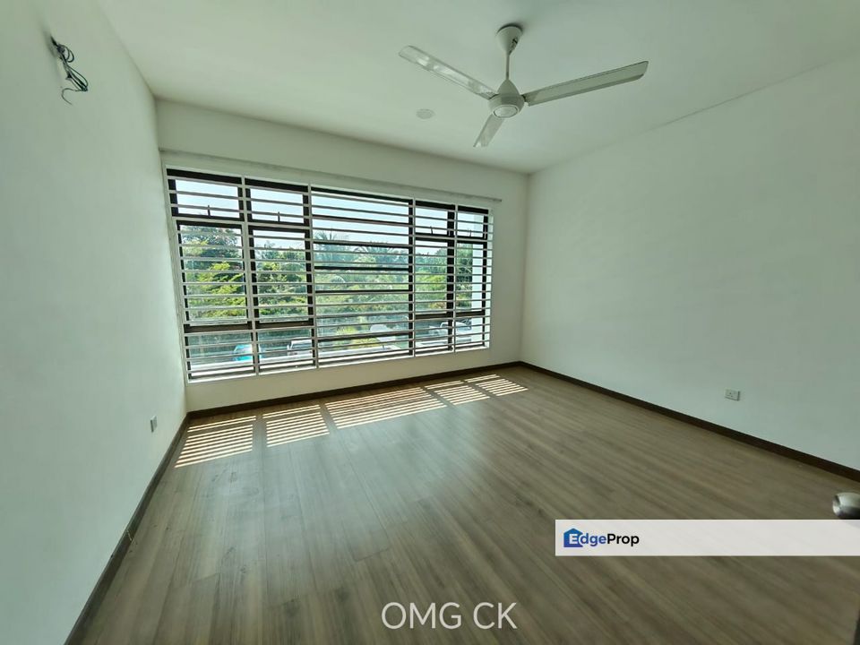 Mahkota Banting Double Storey For Sale , Selangor, Banting