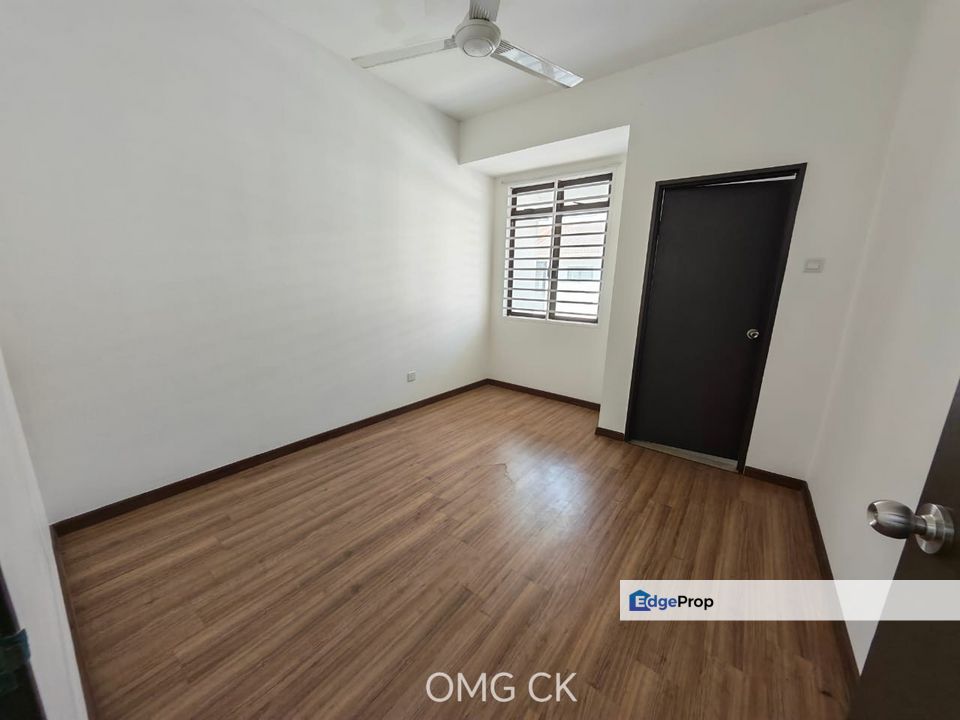 Mahkota Banting Double Storey For Sale , Selangor, Banting