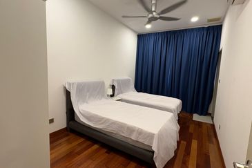 The Canal Garden South, Horizon Hills