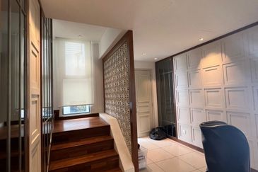 Trinidad Suites @ Puteri Habour