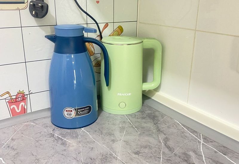 28 Boulevard (28 BLVD)