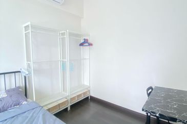 28 Boulevard (28 BLVD)