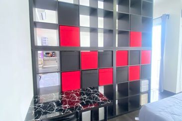 28 Boulevard (28 BLVD)