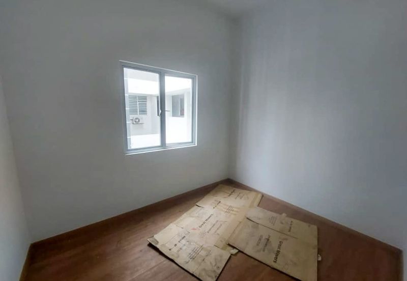 Zeta DeSkye Residence