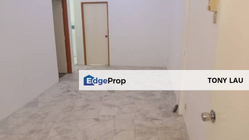 Ground Floor Unit @ Seri Mawar Apartment, Bandar Seri Putra, Bangi, Selangor, Kajang