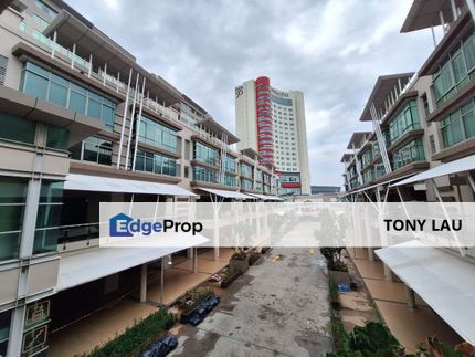 Nicely Renovated Big Layout Prime Business Address Office Lot @ BBT One Tower, Bandar Bukit Tinggi, Klang, Selangor, Klang