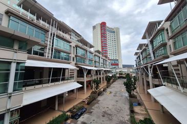 BBT One Boulevard, Bandar Bukit Tinggi