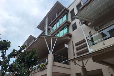 BBT One Boulevard, Bandar Bukit Tinggi