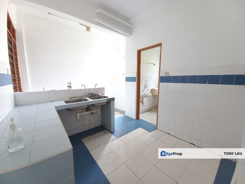 Walking distance to SK BSP Ground Floor Apartment – Pangsapuri Seri Mawar, Bandar Seri Putra, Bangi, Selangor, Bangi