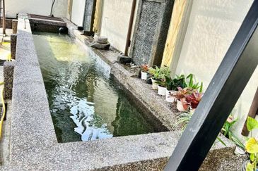 Fully Furnished Single-Storey Bungalow with Spacious Land for Sale @  Kuang, Sungai Buloh, Selangor