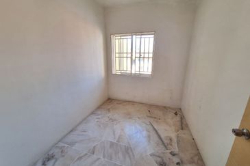 Astana Alam Apartment