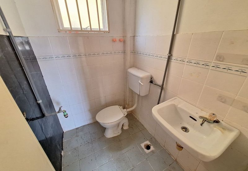 Astana Alam Apartment