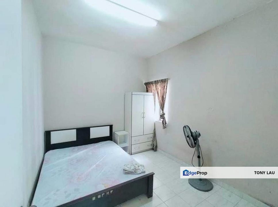 Behind UiTM & UNiSEL Family-friendly Prime Location @ Kristal Condominium @ Seksyen 7, Shah Alam, Selangor, Shah Alam