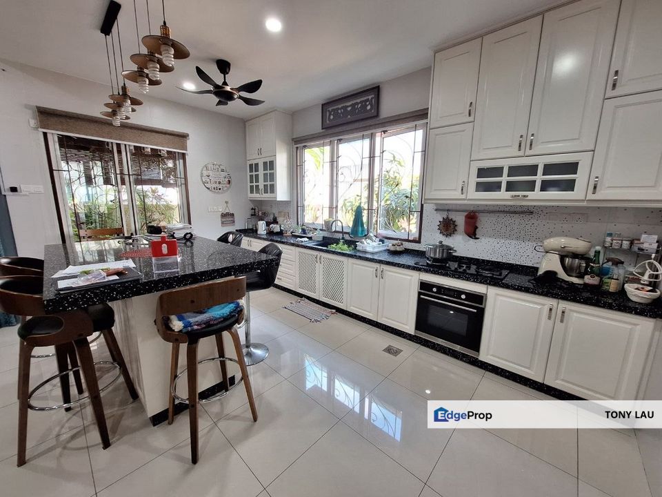 Fully Renovated FREEHOLD Bungalow @ D'Laman Greenville, Klang – Luxury Meets Comfort!, Selangor, Klang