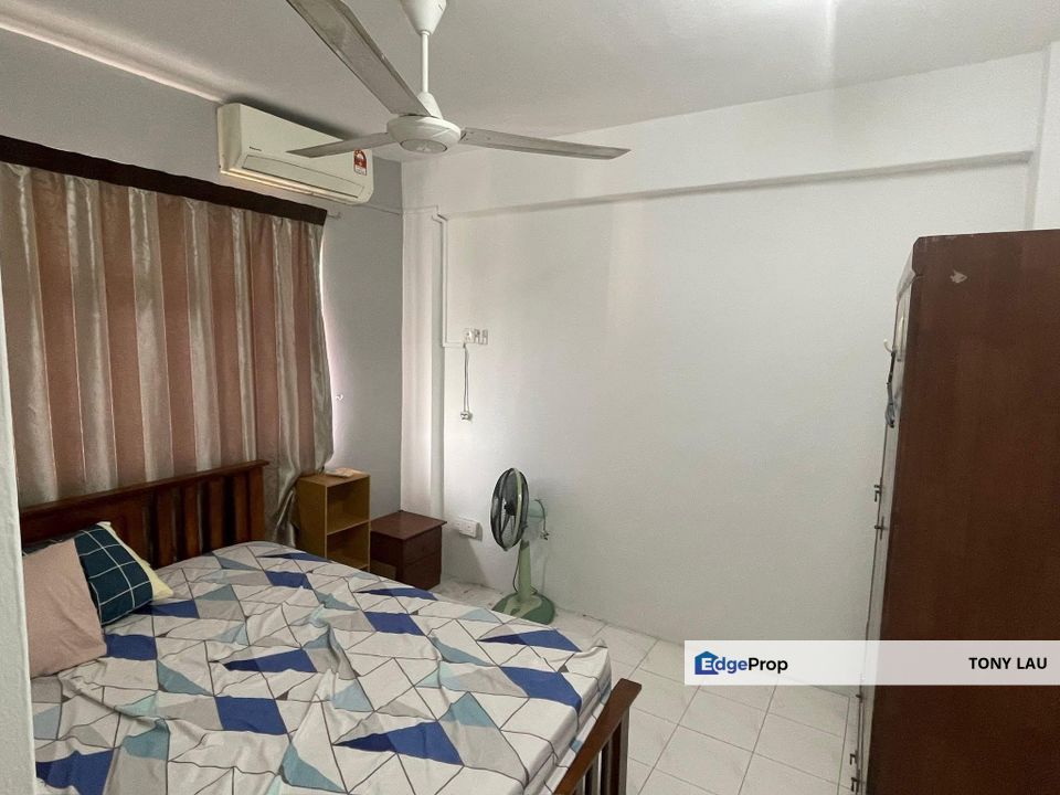 Surrounded by top schools, shops & MRT @ Carmila Apartment, Kota Damansara (Level 5 with lift), Selangor, Kota Damansara