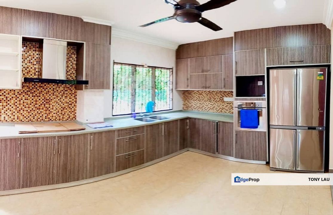 EXCLUSIVE BUNGALOW LISTING Peaceful living + Big Land + Gated Community @ Saujana Utama, Puncak Alam, Selangor, Sungai Buloh