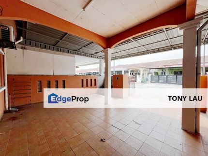 [BELOW RM400K] RENOVATED Single-Storey Terrace @ Jalan Kebun, Shah Alam, Selangor, Shah Alam