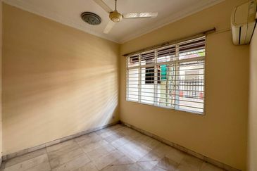 Freehold Semi D @ Bandar Sri Damansara Jalan Damar