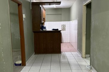 Taman Cahaya, Ampang