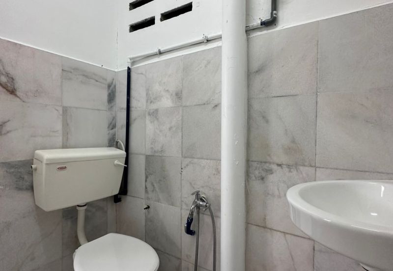 Taman Tasik Semenyih (Lake Residence)