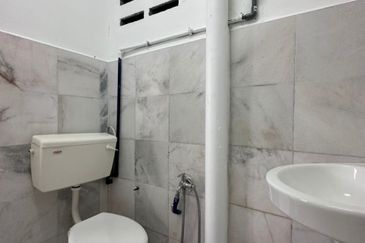 Taman Tasik Semenyih (Lake Residence)