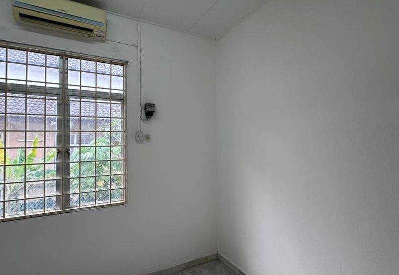 Taman Tasik Semenyih (Lake Residence)