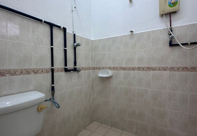 Taman Tasik Semenyih (Lake Residence)