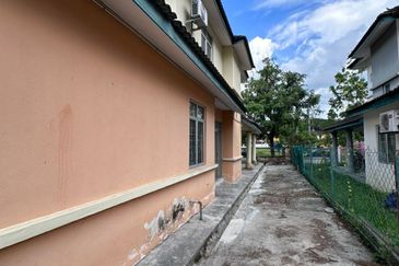 Taman Tasik Semenyih (Lake Residence)