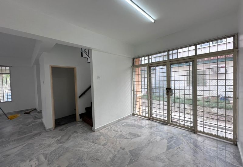 Taman Tasik Semenyih (Lake Residence)