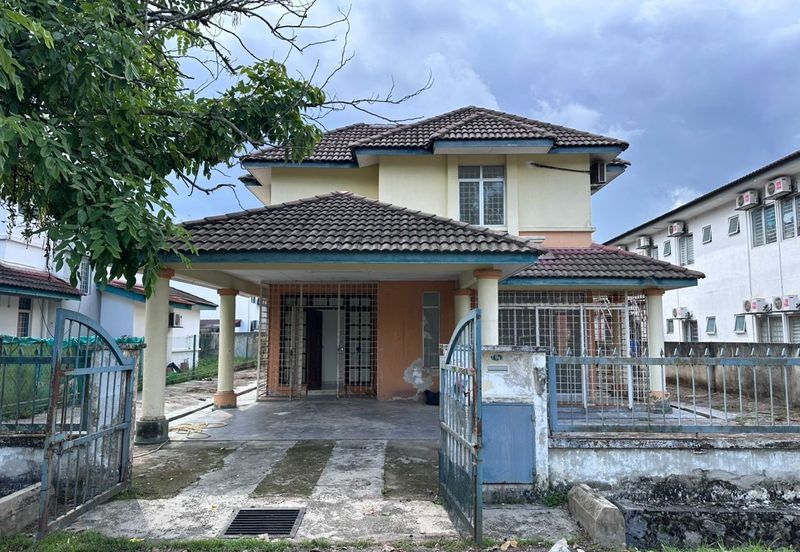 Taman Tasik Semenyih (Lake Residence)