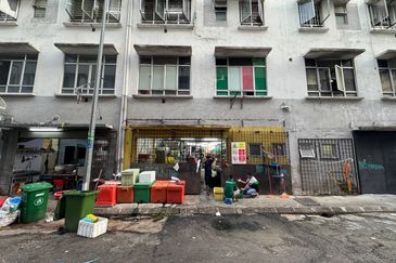 Dataran Otomobil, Seksyen 15